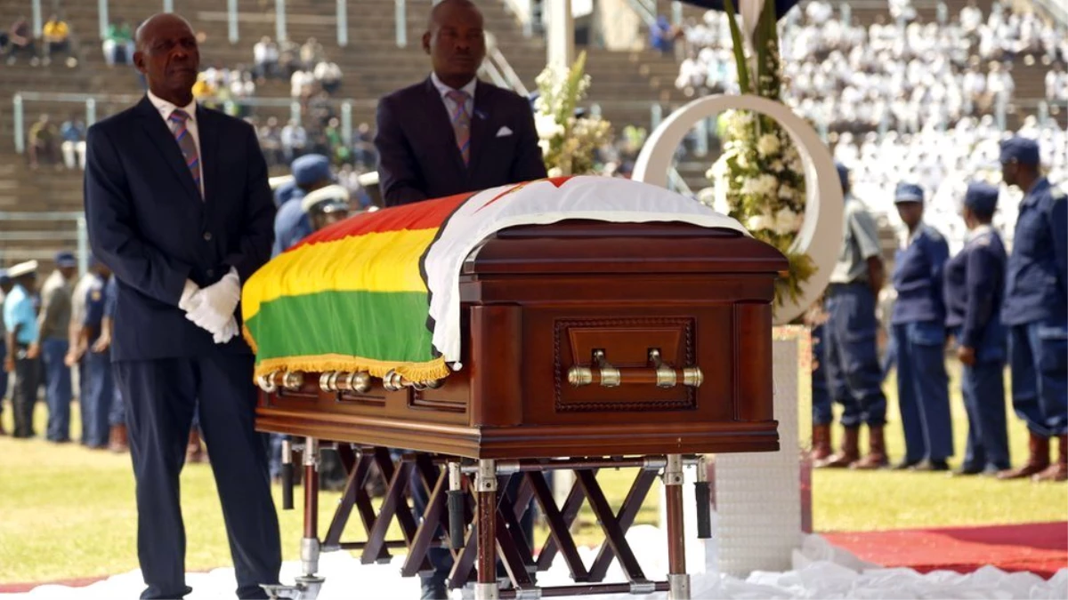 Zimbabve\'nin eski devlet başkanı Mugabe için cenaze töreni: Stadyumun dörtte biri doldu