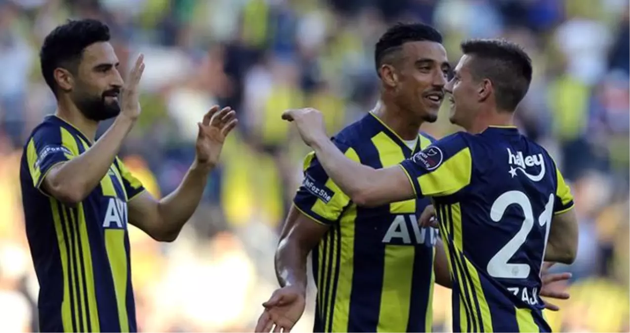 Fenerbahçe\'de devre arasında 3 isim yolcu!