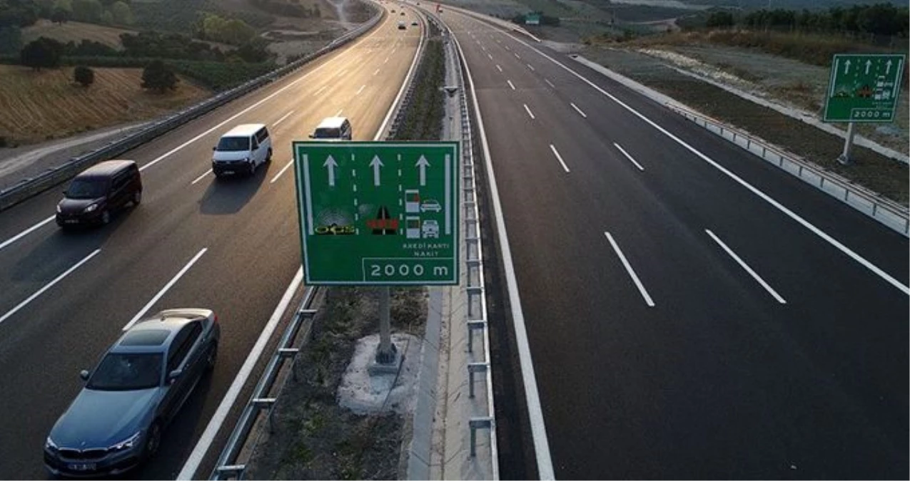 İstanbul-İzmir Otoyolu\'ndan 4 milyon 600 bin araç geçti