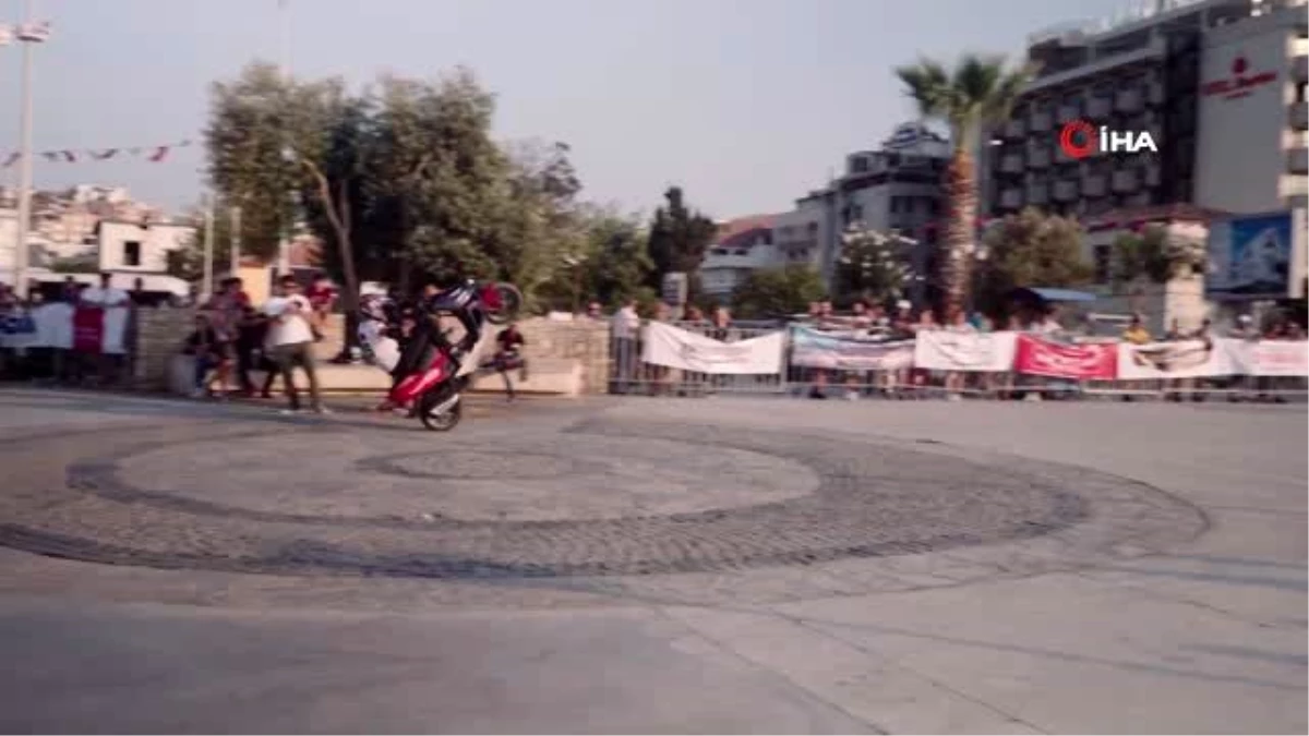 Kuşadası motosiklet karnavalı devam ediyor