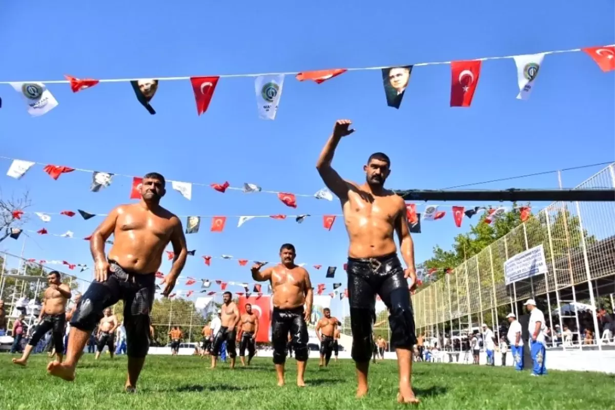 Malkara yağlı güreşleri nefesleri kesti