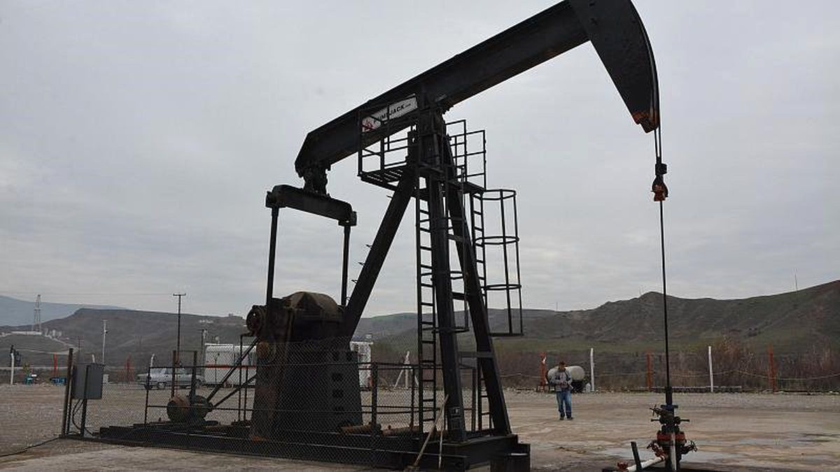 Suudi Arabistan, 2 tesise SİHA ile yapılan saldırıdan sonra petrol üretimini geçici olarak durdurdu