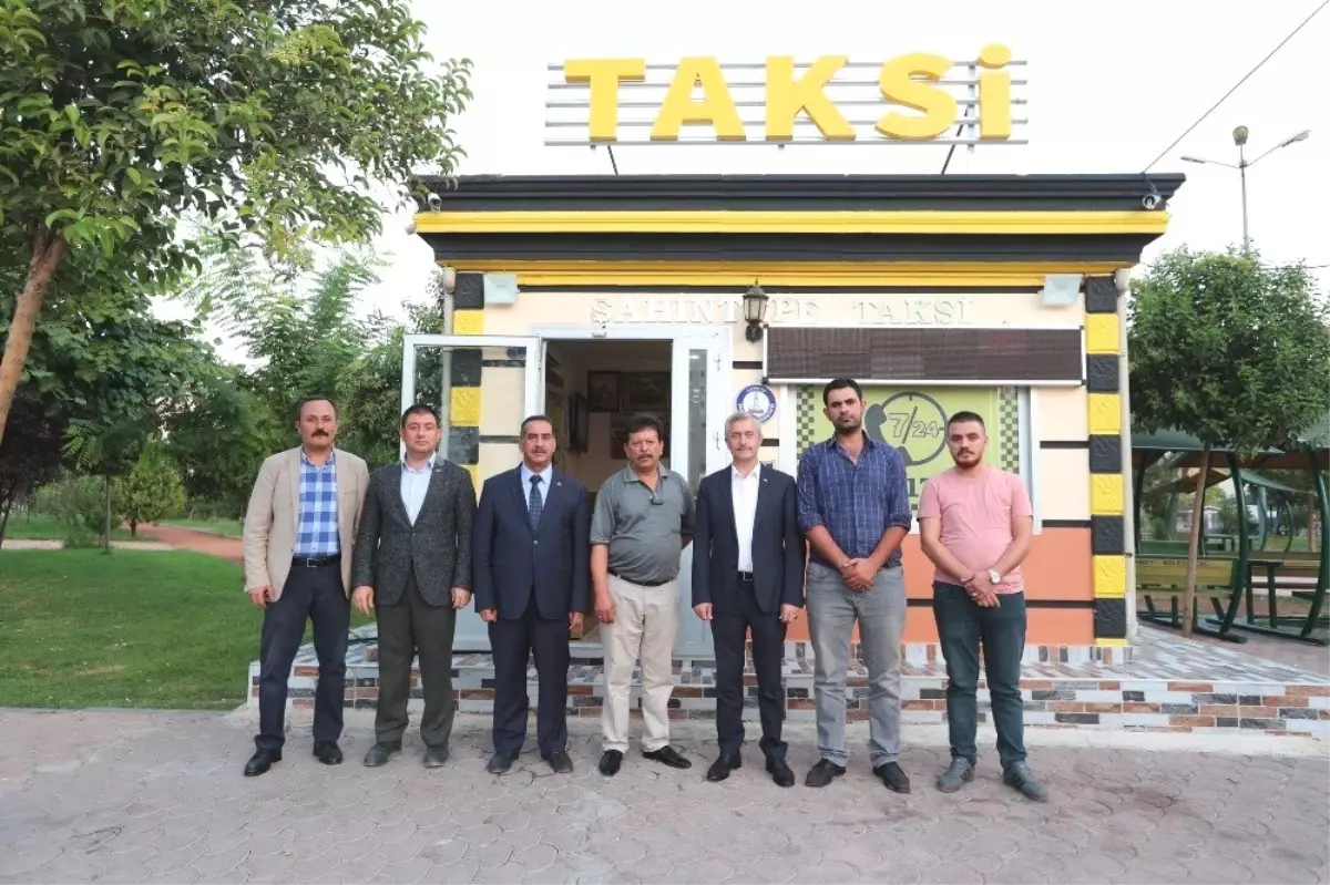 Başkan Tahmazoğlu taksicileri ziyaret etti