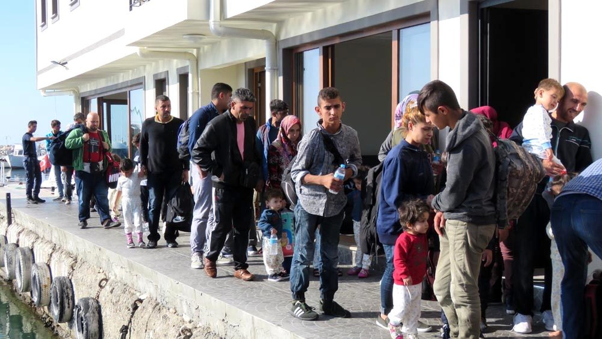Çanakkale\'de 73 düzensiz göçmen yakalandı