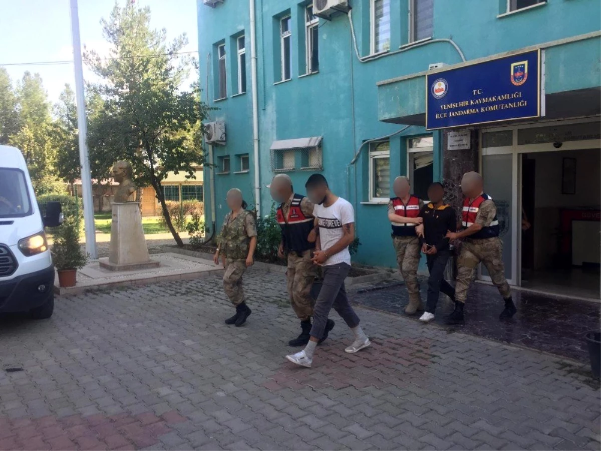 Diyarbakır\'da GSM şebeke hırsızları suçüstü yakalandı