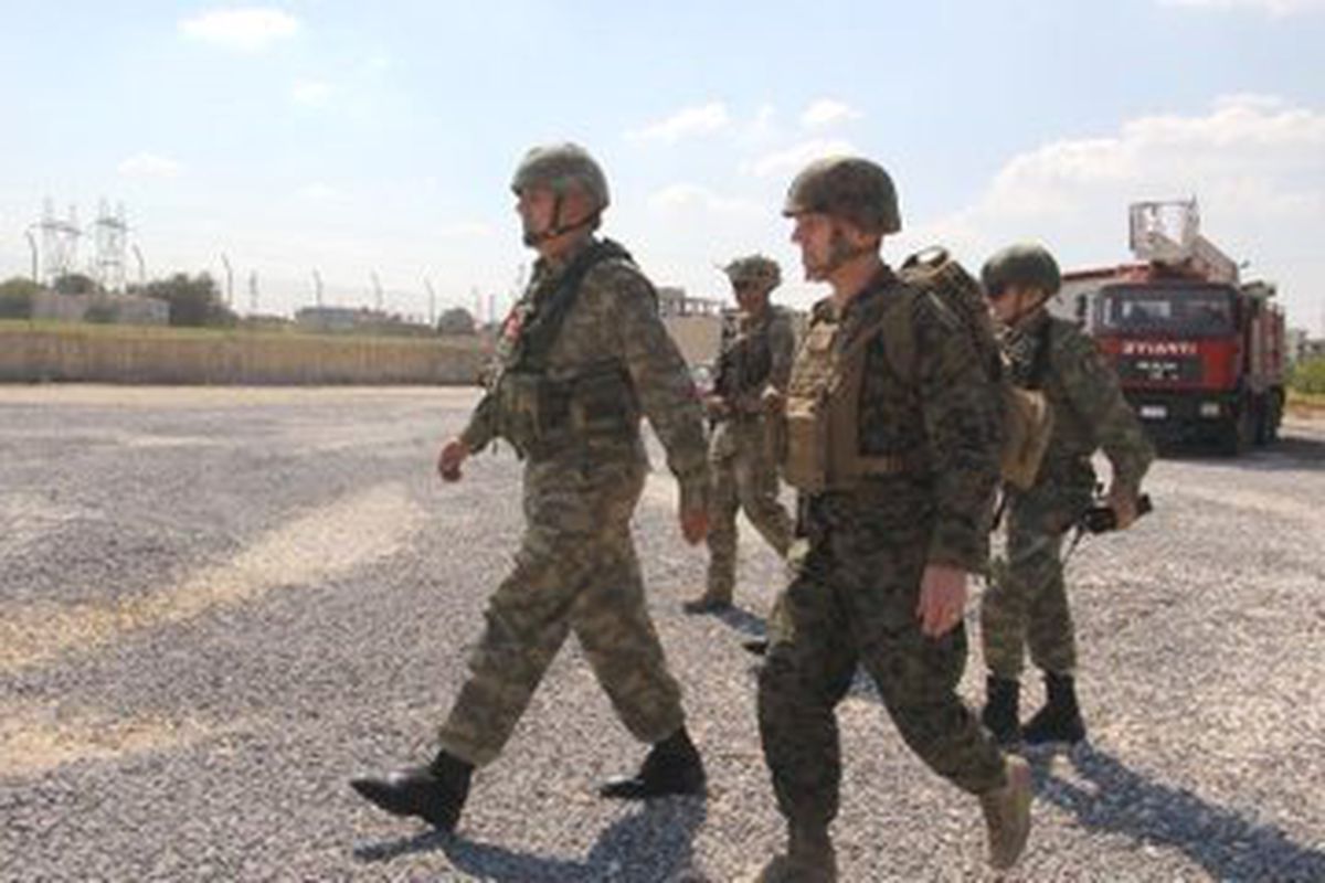 Fırat\'ın doğusuna beşinci ortak uçuş