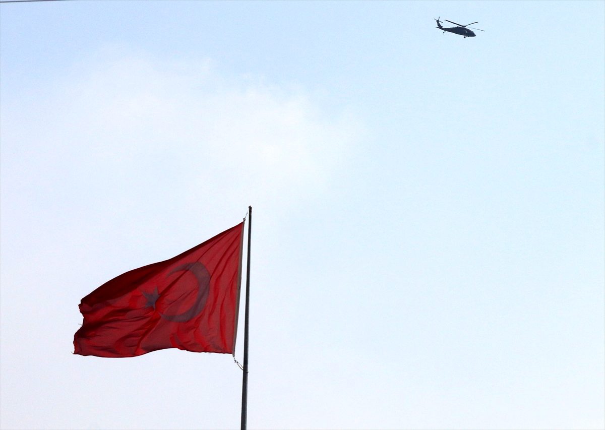 Fırat\'ın doğusunda beşinci ortak helikopter uçuşu