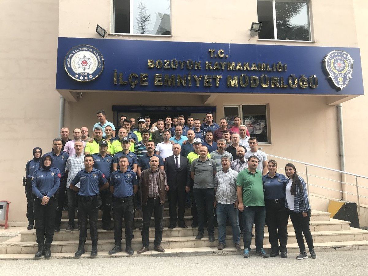 İlçe Emniyet Müdürü Hakkı Güner, Bozüyük\'e veda etti