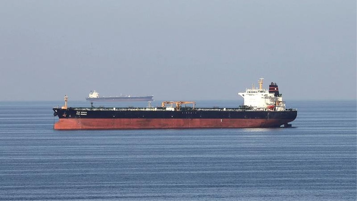 \'İran\'ın BAE\'ye petrol kaçıran bir tankere el koyduğu\' öne sürüldü