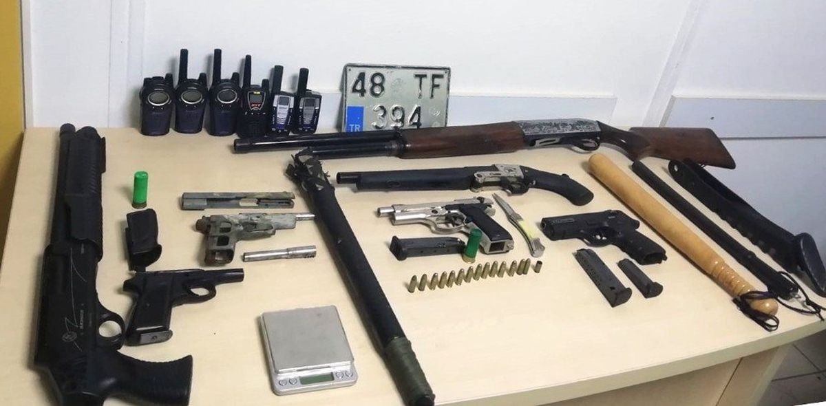 Milas\'ta hırsızlık operasyonu; 2 gözaltı