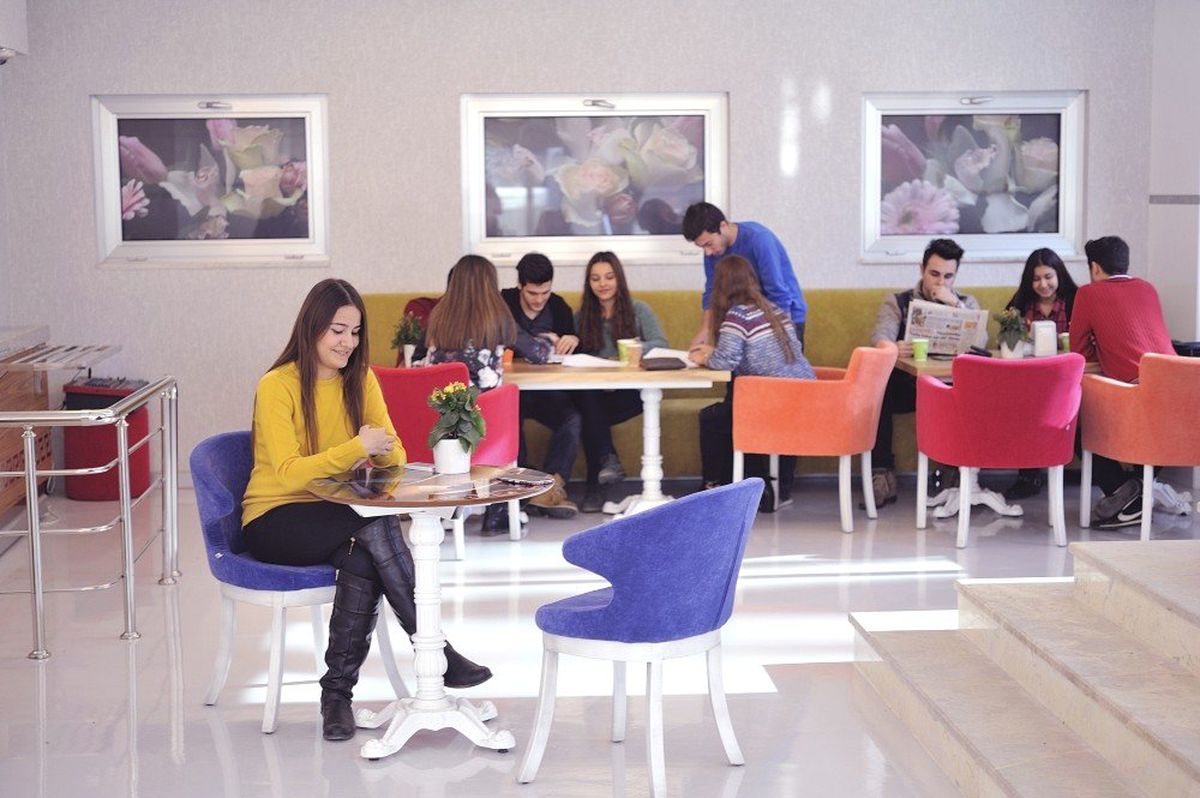 SANKO Üniversitesi yeni öğrencilerle yeni akademik yılına başladı