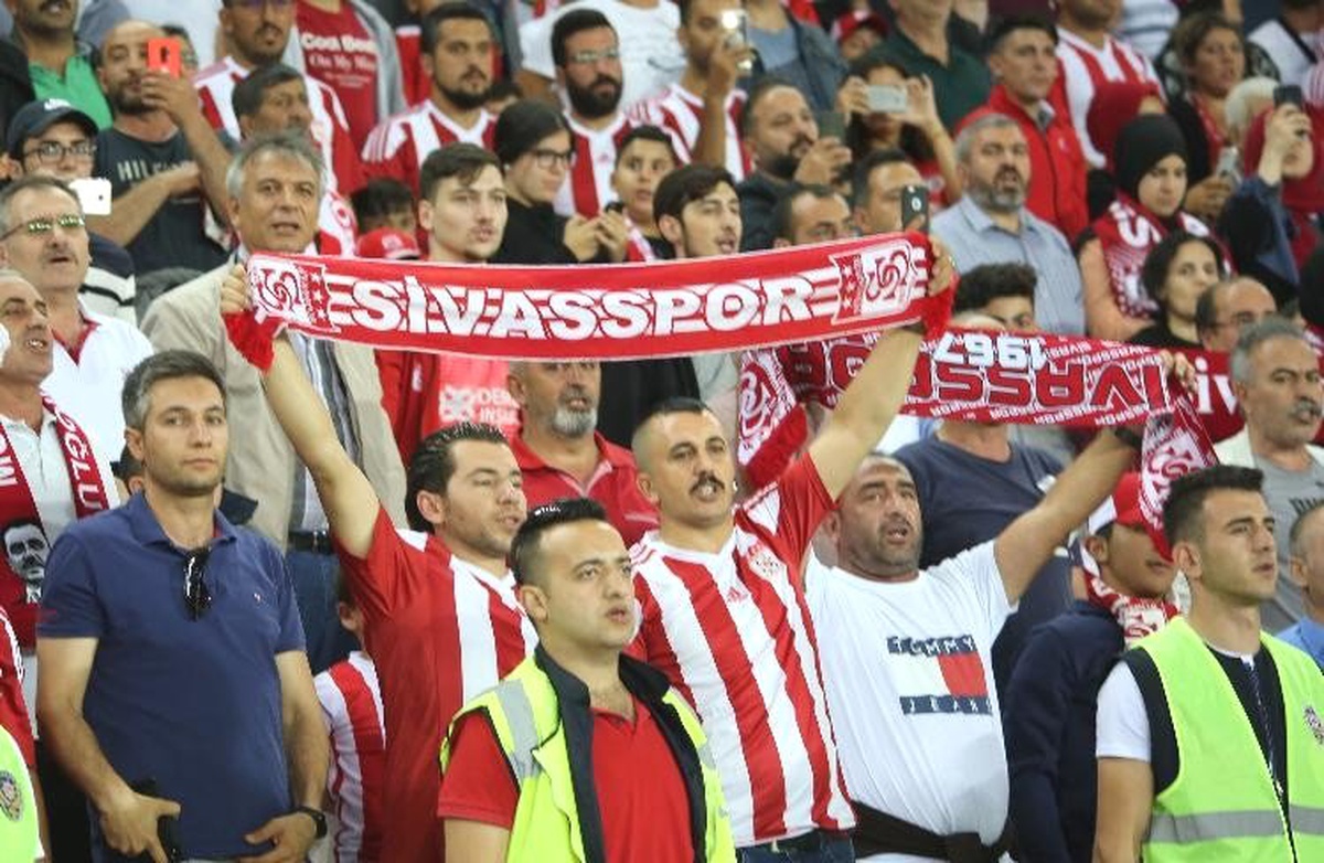 Sivasspor - Trabzonspor maçının biletleri satışta