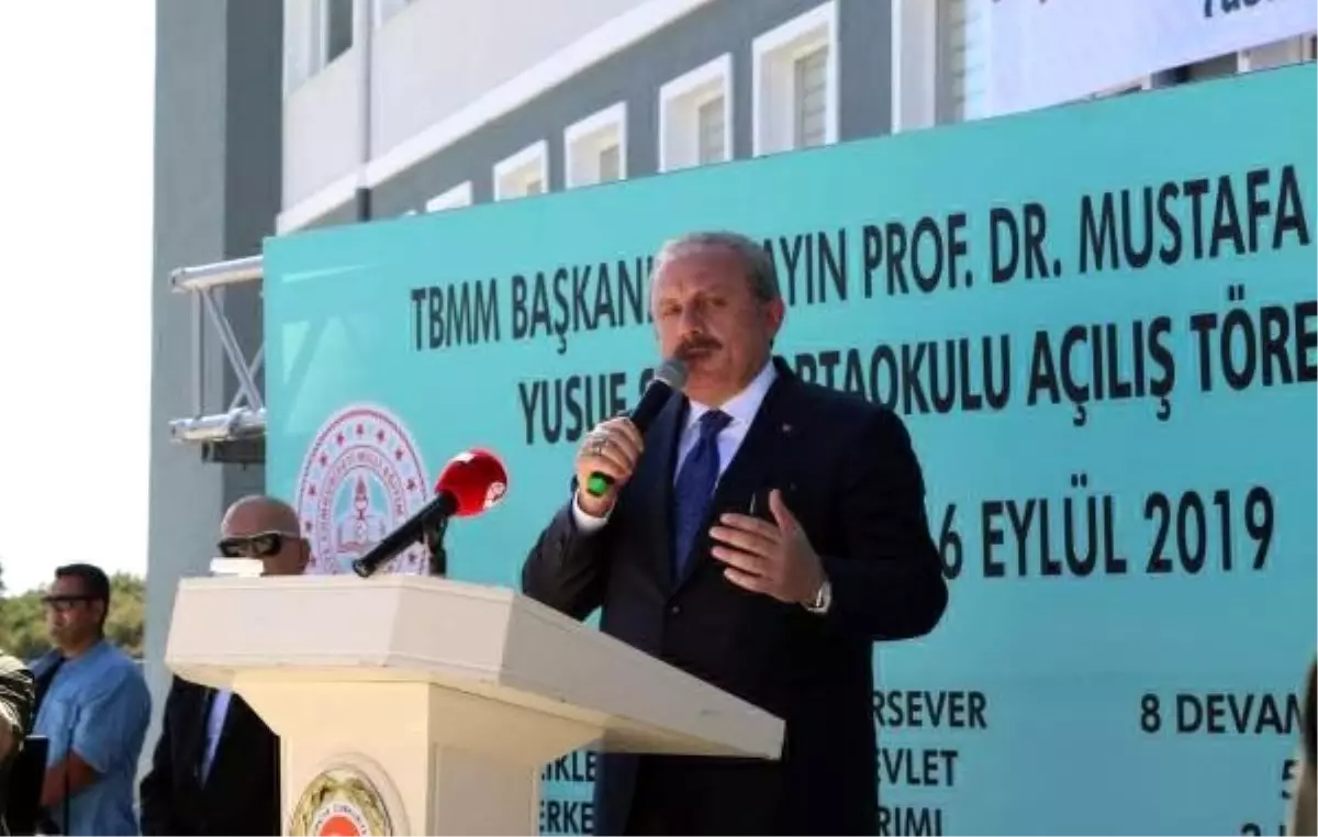 Tbmm başkanı şentop: öğrencilere vatan ve millet sevgisinin de verilmesi gerekir