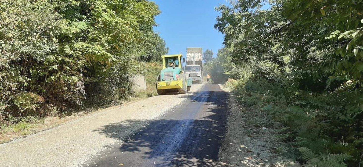 Türkeli\'nin köylerinde asfalt çalışmaları sürüyor