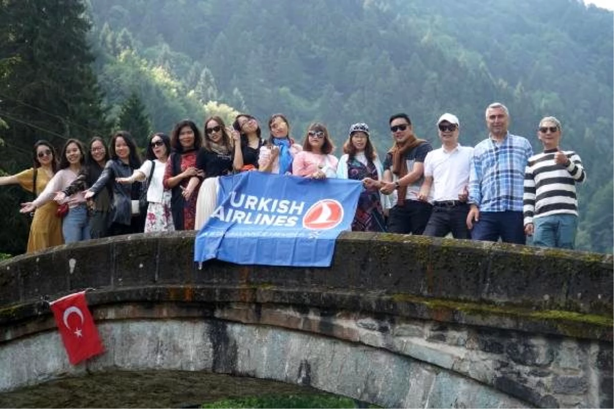 Uzak doğulu turizmciler, doğu karadeniz\'i gezdi