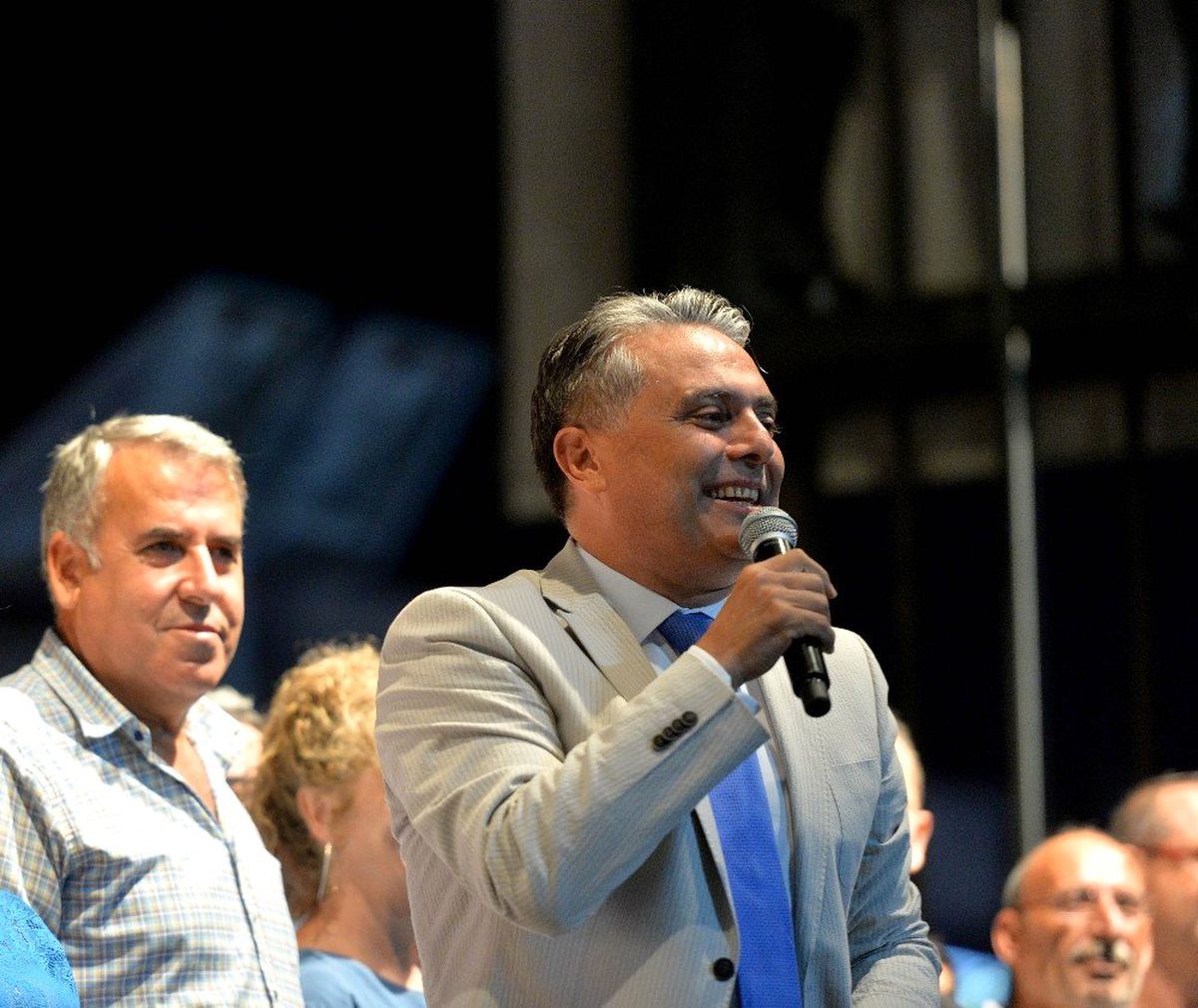 Başkan Uysal: "Muratpaşa\'da kamu hizmetlerinde eşitlik, bütün mahallere aynı nazardan bakan bir...