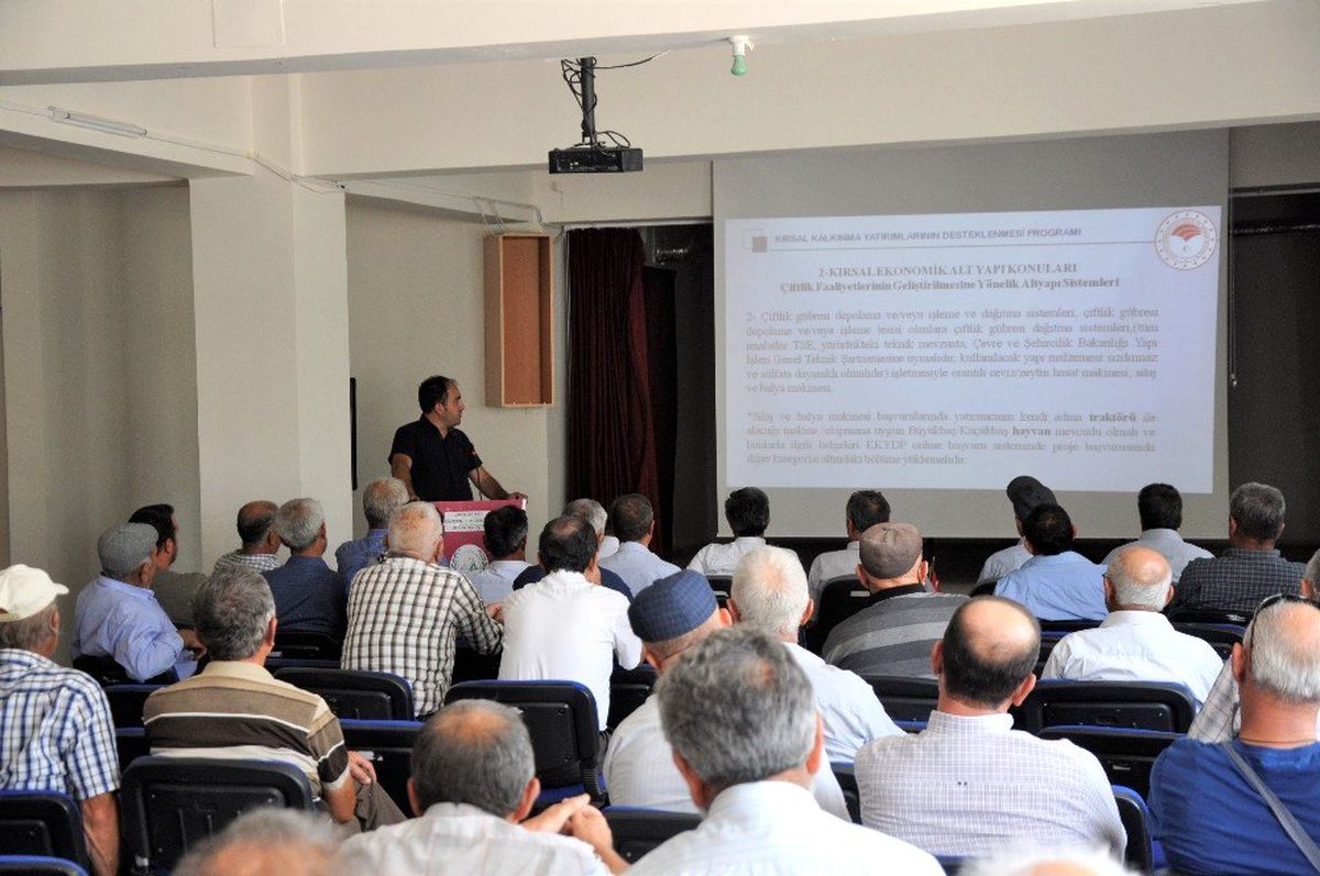 Çiftçilere yönelik bilgilendirme toplantıları
