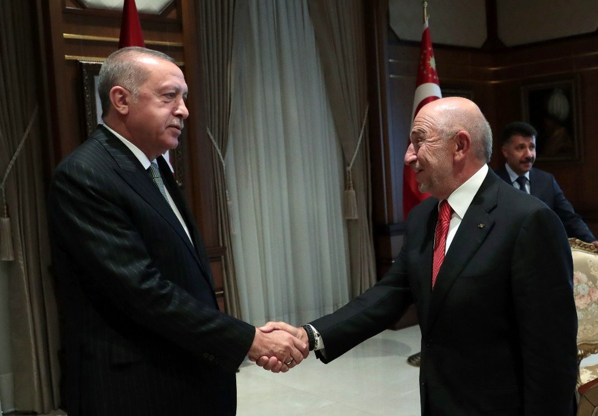 Cumhurbaşkanı Erdoğan, TFF Yönetim Kurulunu kabul etti