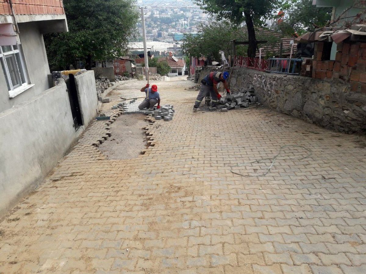 Dilovası\'nda görüntü kirliliklerinin önüne geçiliyor