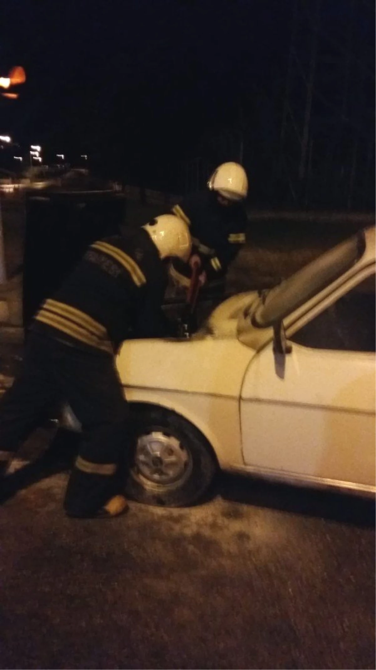 Erzincan\'da araç yangını