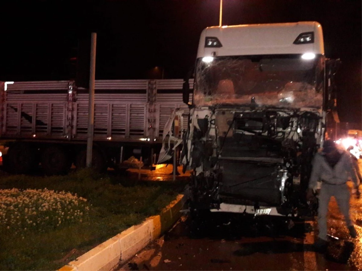 Erzurum\'da trafik kazası: 2 yaralı