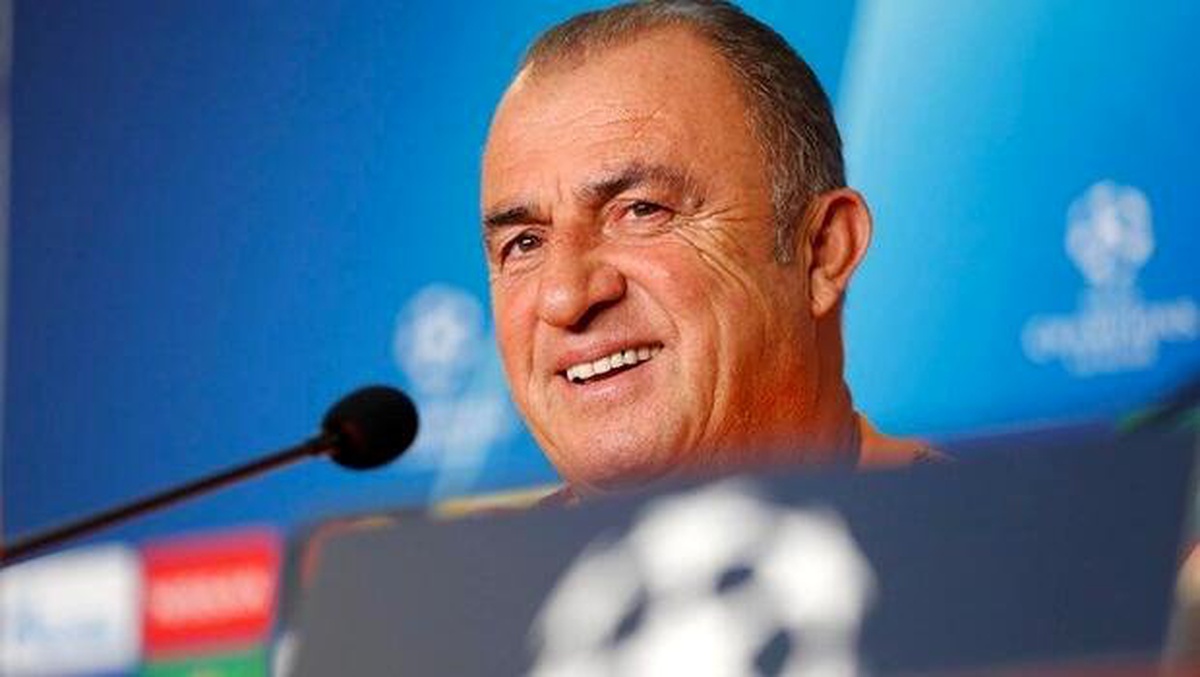 Fatih Terim ve Donk basın toplantısı düzenliyor (CANLI)
