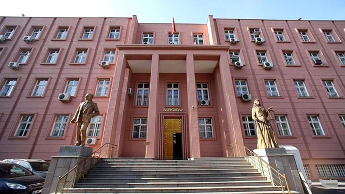 FETÖ\'nün yargıdaki kritik ismine 15 yıl hapis cezası