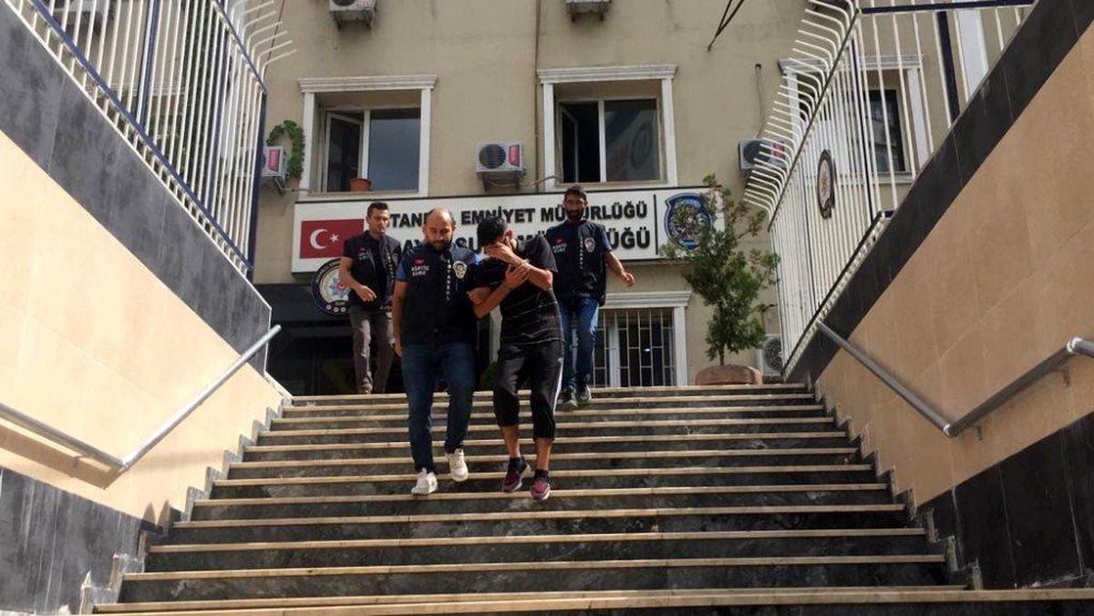 İstanbul\'da 3 ilçede hırsızlık yapan şahıslar cezaevi ziyaretinde yakalandı