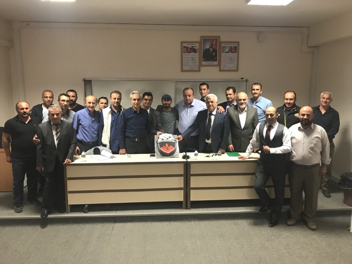 Kayseri OSB Teknik Koleji Gençlik ve Spor Kulübü\'nde genel kurul
