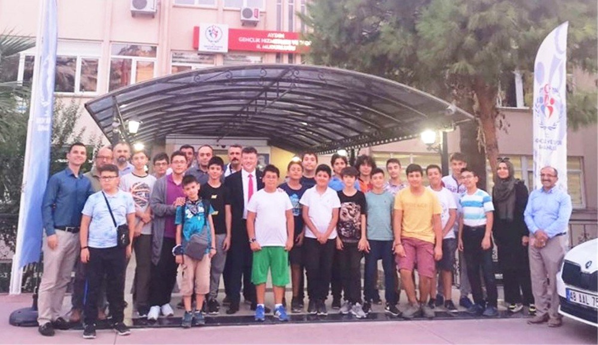Mardin\'i gören 40 Aydınlı öğrenci geri döndü