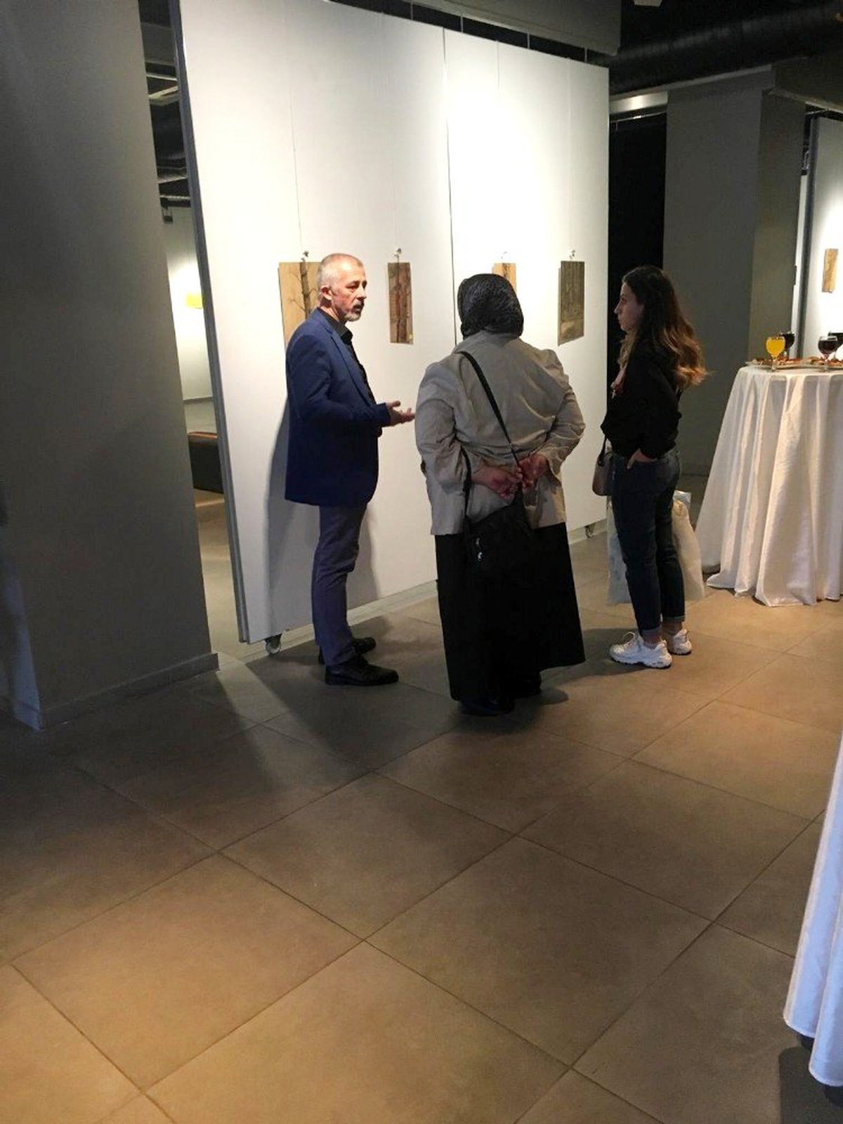 MEDAŞ Sanat Galerisi\'nde "Ağaçlar" resim sergisi