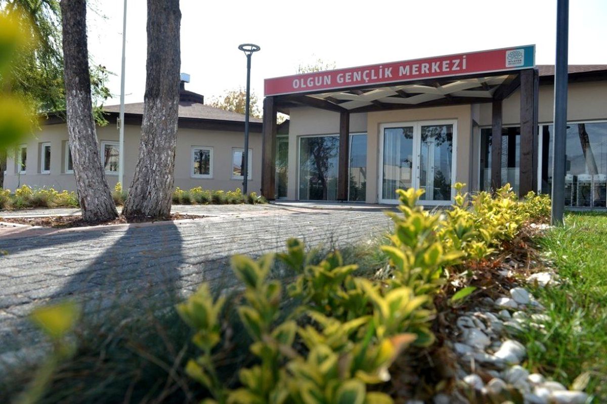 Olgun gençleri buluşturan merkez