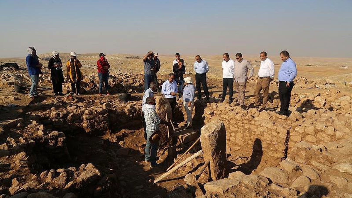 Şanlıurfa Harbetsuvan Tepe\'de Göbeklitepe\'ye benzer yapılar bulundu