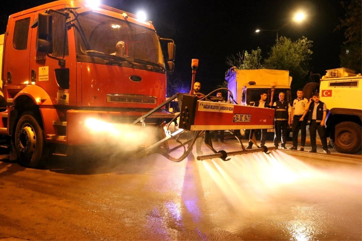 Semt pazarları modern temizlik aracı ile temizleniyor