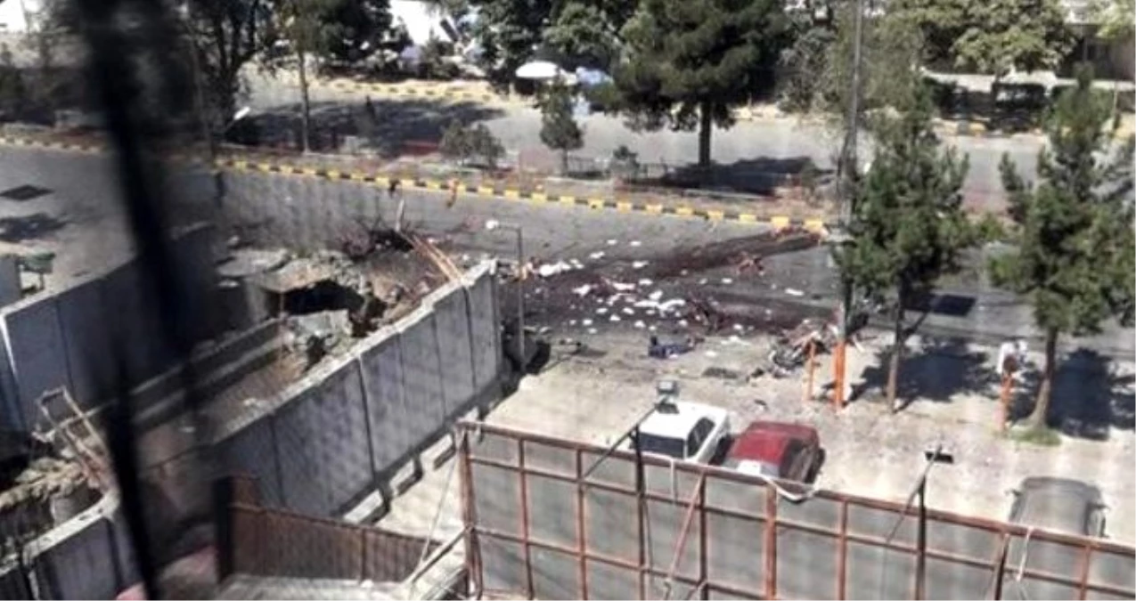 Afganistan\'da Cumhurbaşkanı Gani\'nin mitinginde patlama: 24 ölü, 31 yaralı