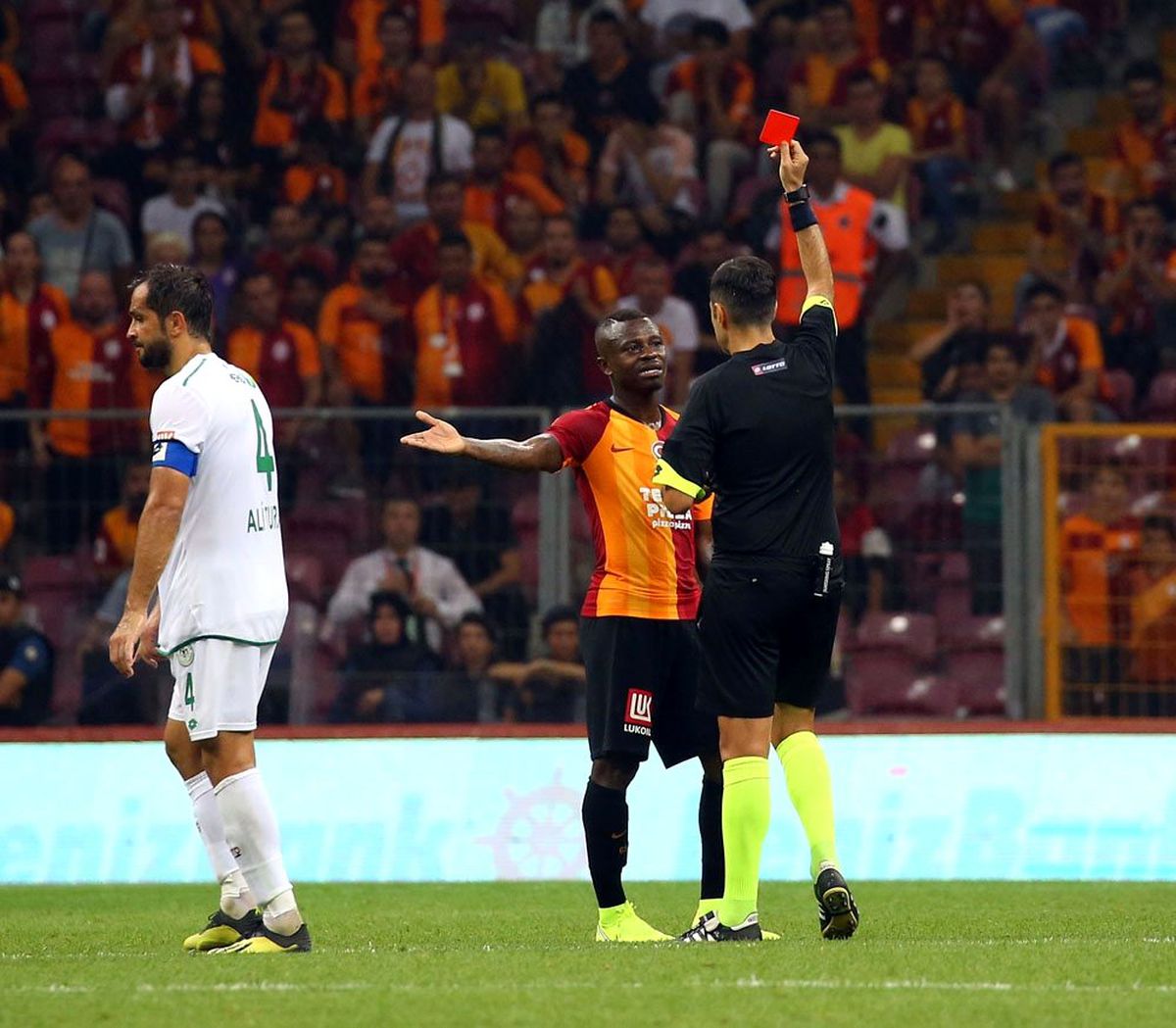 Süper Lig\'de son 11 sezonun en hırçın 4 haftası geride kaldı!