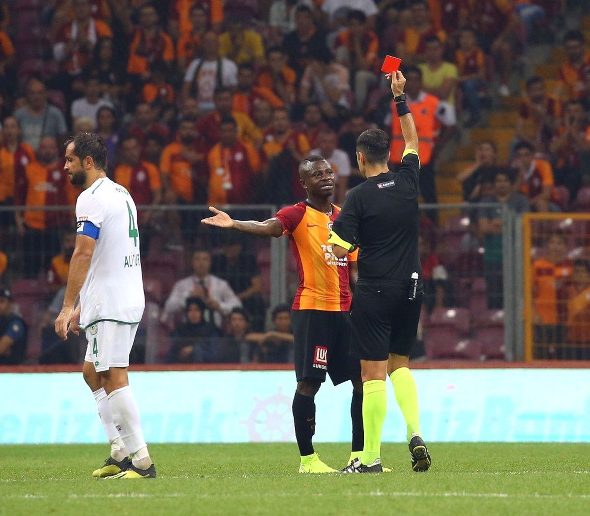 Süper Lig\'de son 11 sezonun en hırçın 4 haftası geride kaldı!