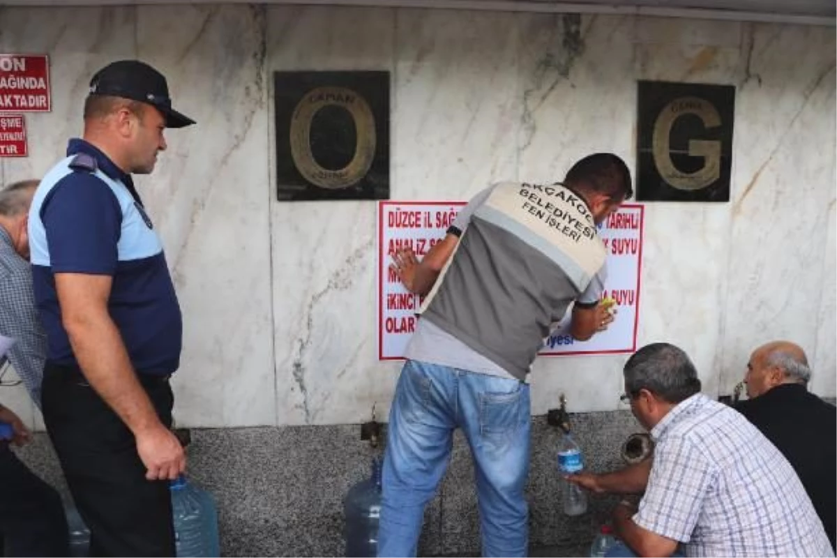 Vatandaşların şifalı diye su içtikleri çeşme, ekipler tarafından mühürlendi