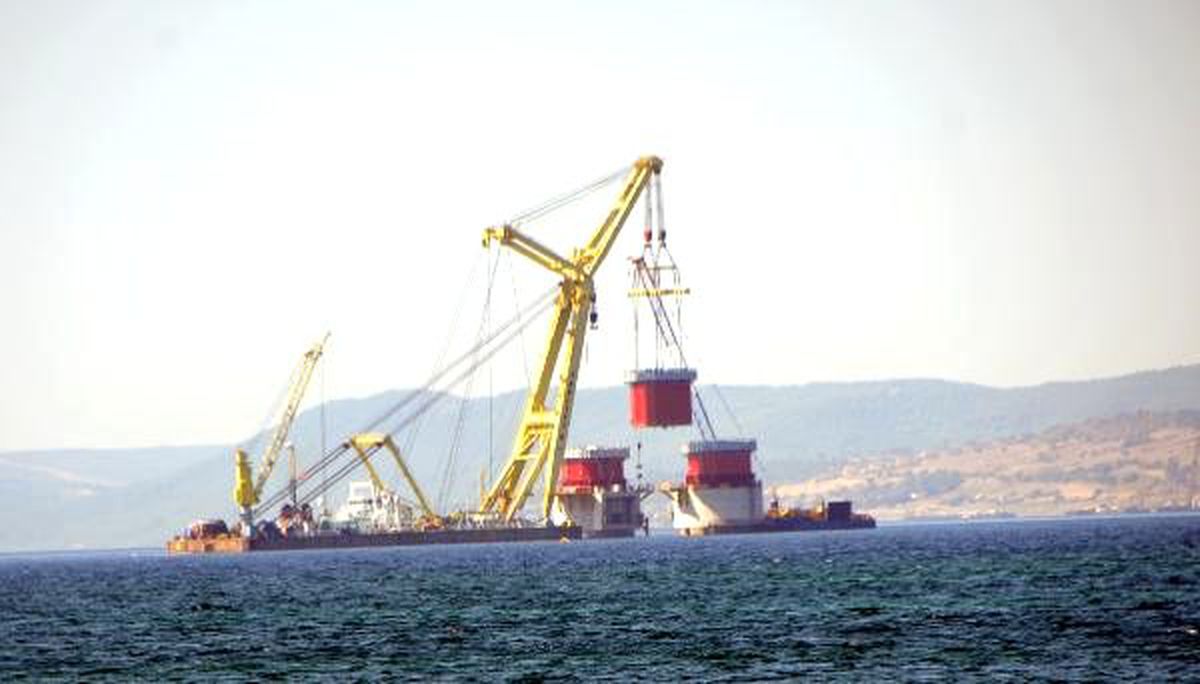 1915 çanakkale köprüsü ayakları bir basamak daha yükseldi