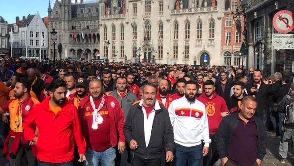 22 Türk taraftarı göz altına aldı