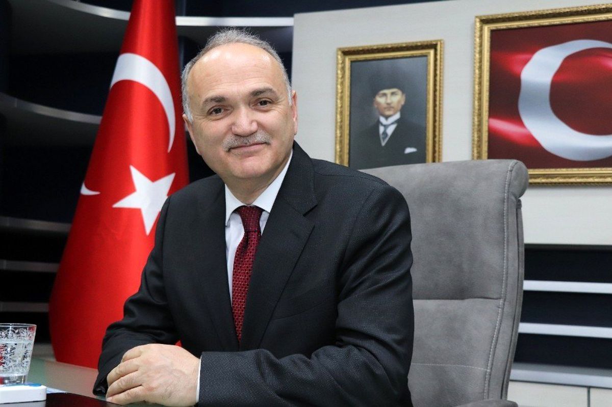 Başkan Özlü, "Gazilerimiz mücadelenin temsilcileridir"