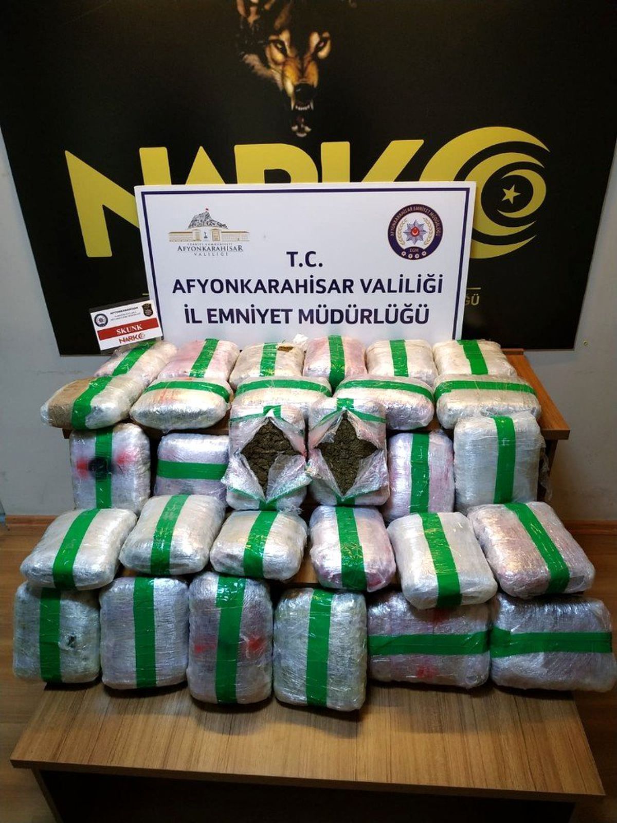 Durdurulan araçta 31 kilogram uyuşturucu ele geçirildi