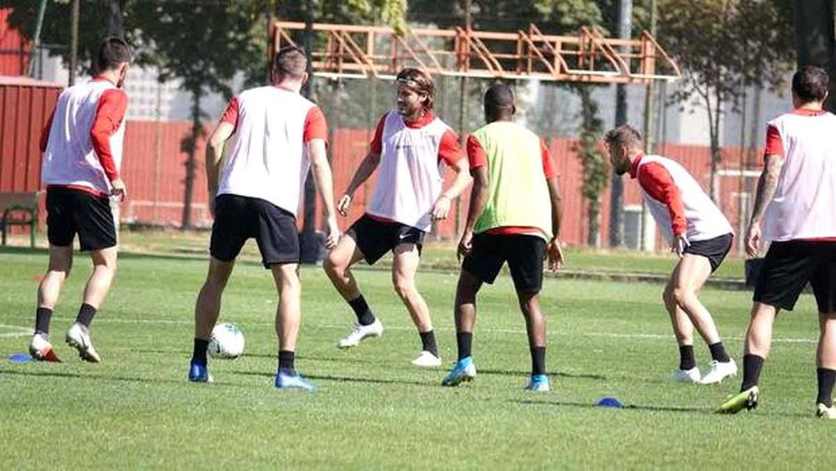 Gençlerbirliği\'nde Aytemiz Alanyaspor maçı hazırlıkları sürüyor