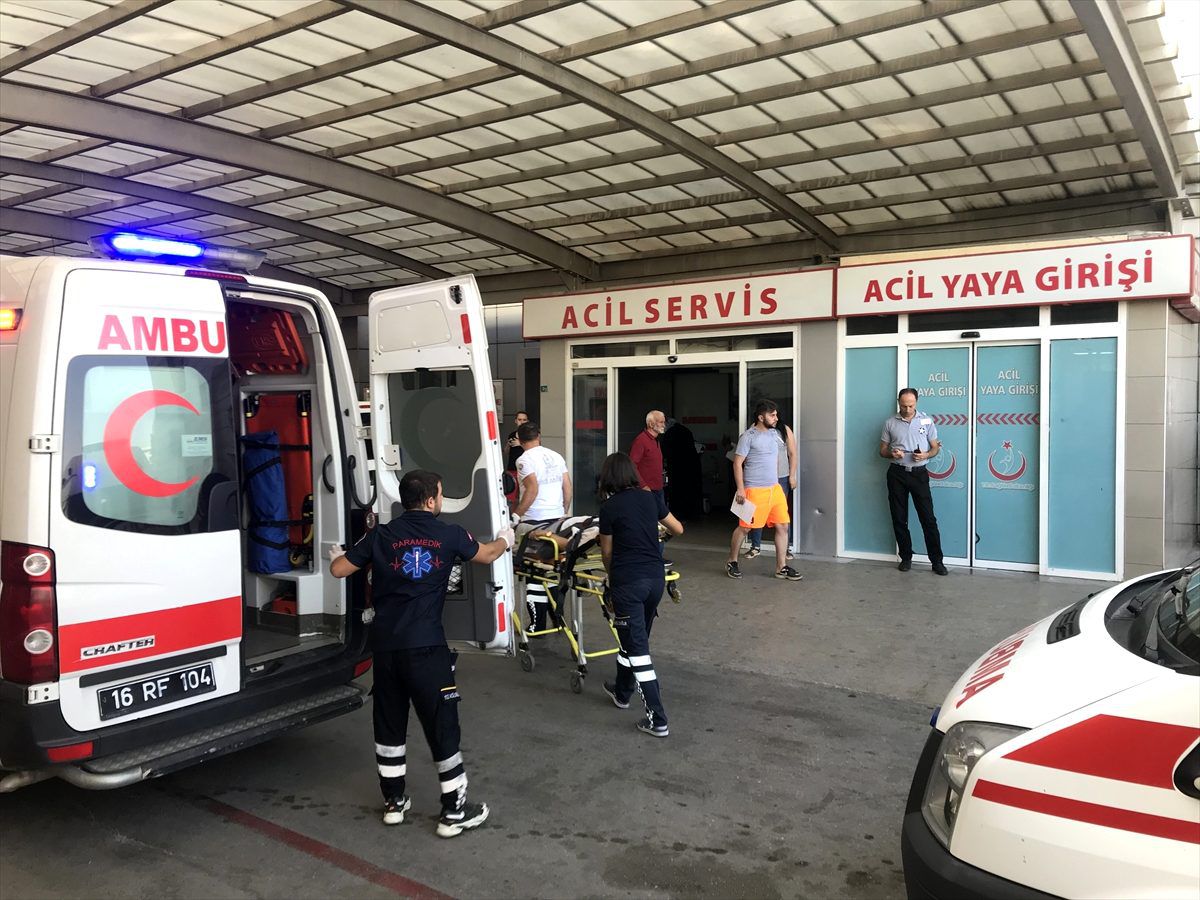 Hastanede diş hekimine bıçaklı saldırı