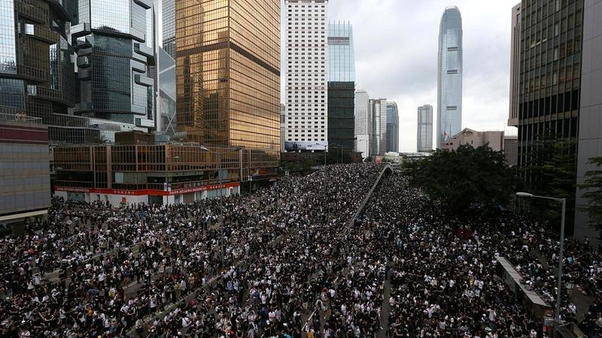 Hong Kong protestoları bölge ekonomisine nasıl yansıdı?