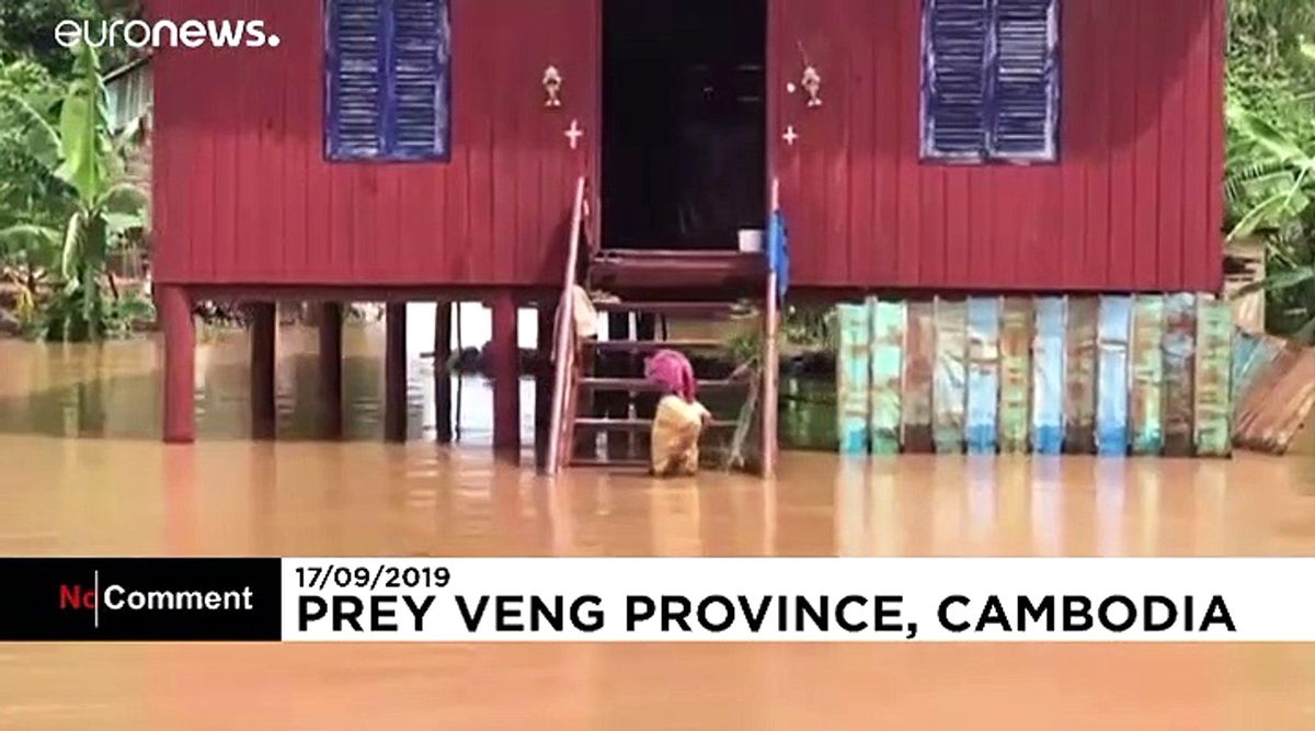 Kamboçya\'da sel en az 11 can aldı, on binlerce kişi evini terk etti