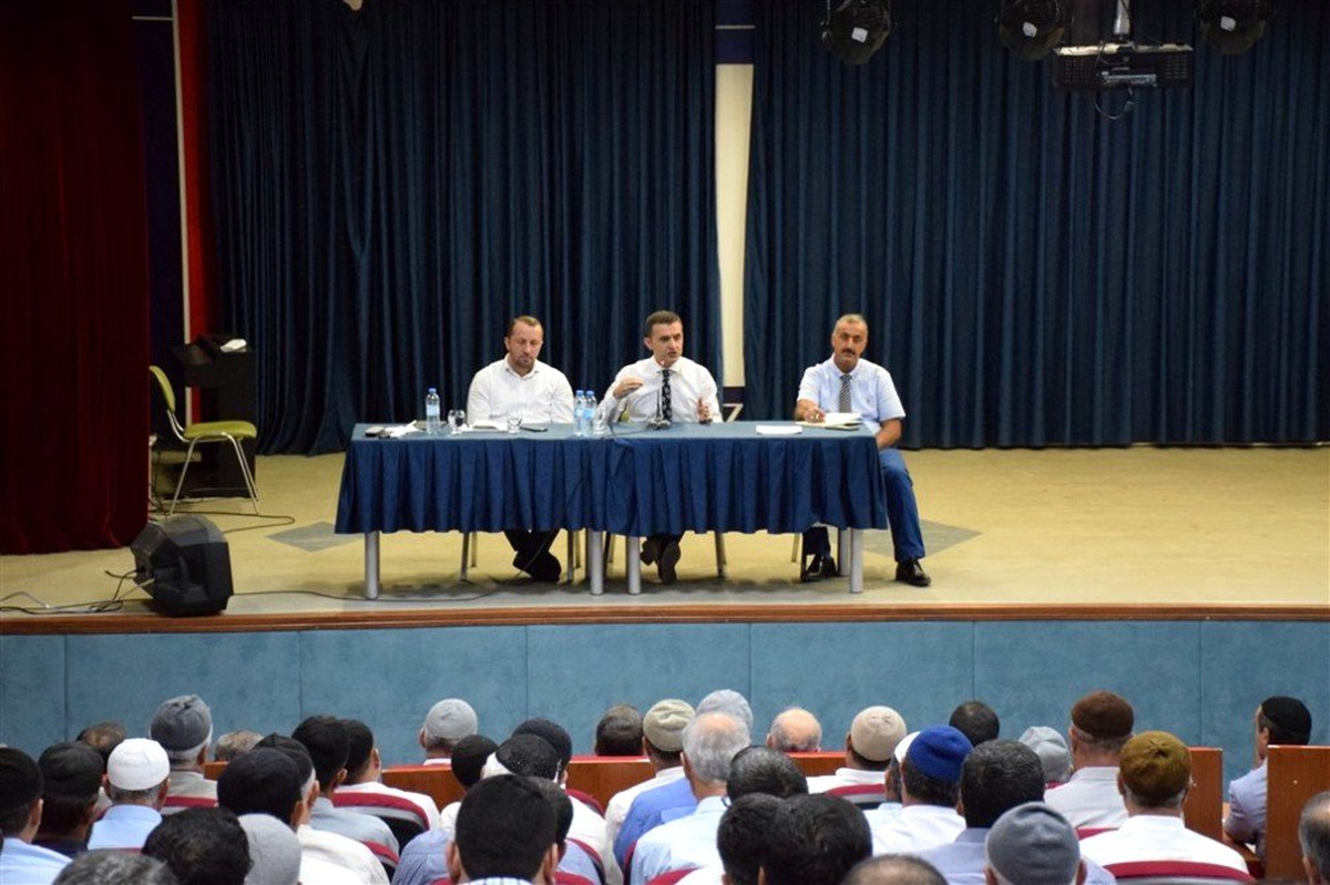 Kaymakam Osman Bilici din görevlileriyle buluştu