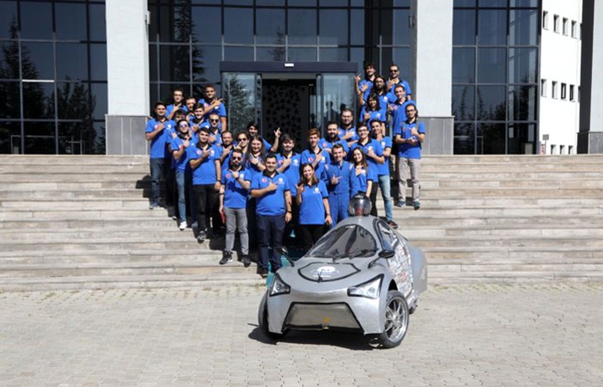 Kayseri\'nin elektrikli aracı \'VoltaCar\' yarışa hazırlanıyor