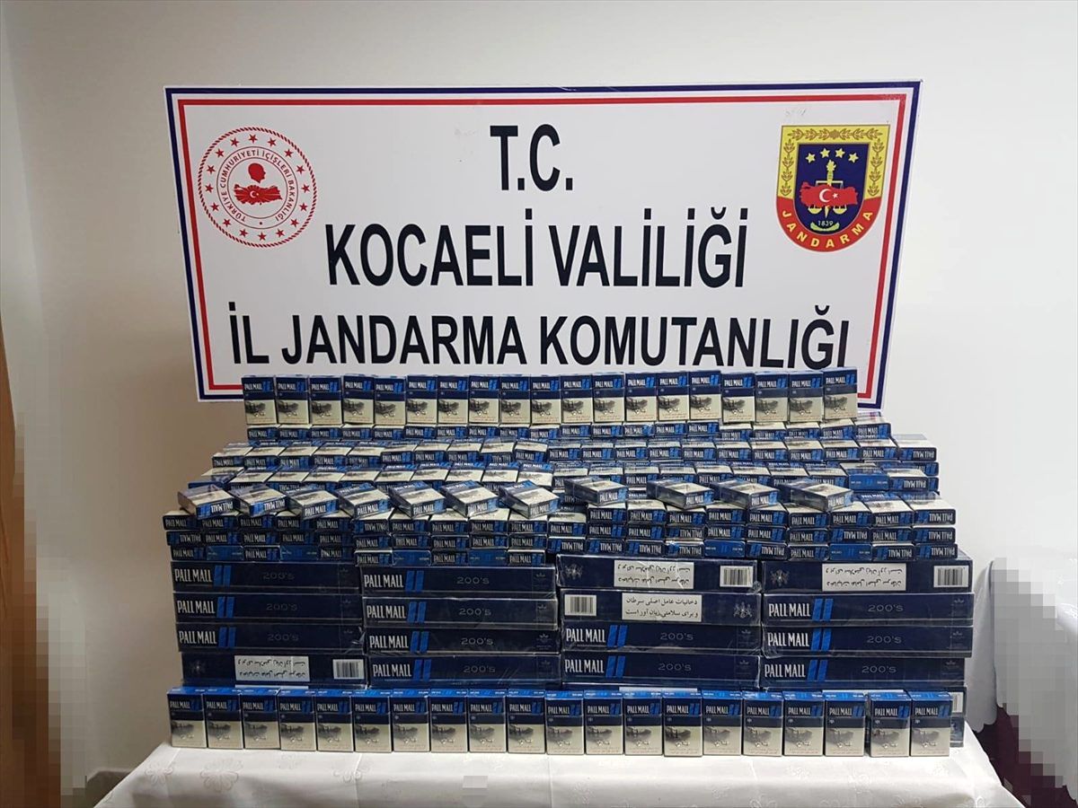 Kocaeli\'de kaçak sigara operasyonu