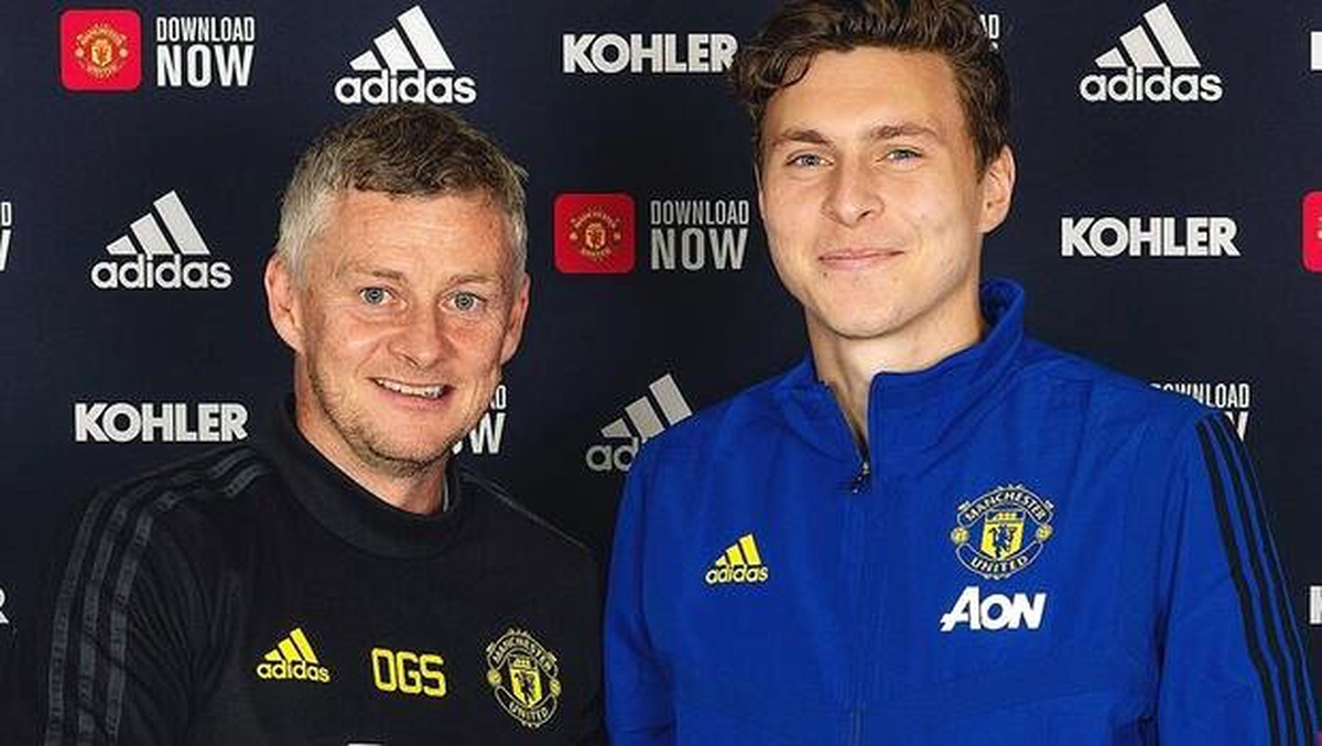 Manchester United, Lindelöf\'ün sözleşmesini uzattı